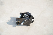 Hydraulic quick change for R15-3
