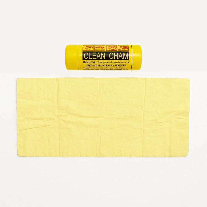 Thorair Chamois Cloth in Yellow for Cleaning and Dusting Surfaces Effectively