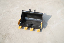 Labadi Engineering Digging Bucket attachment viewed from the front with four sturdy teeth