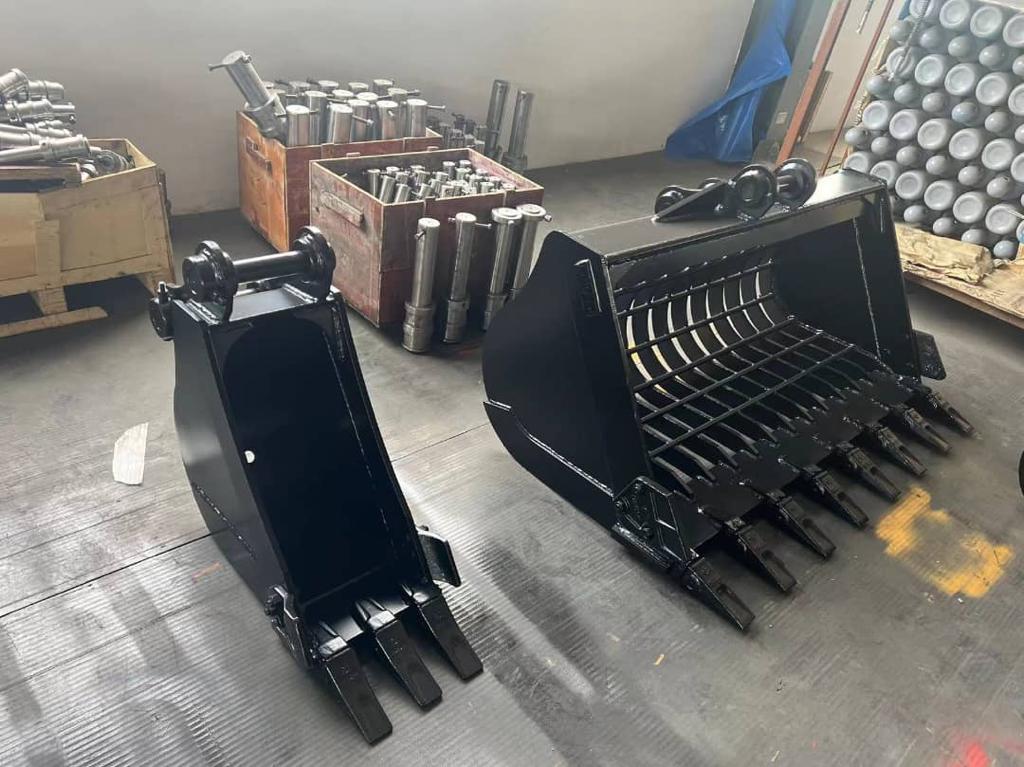 Labadi Engineering New 5 Tonne Standard Bucket 0.3m